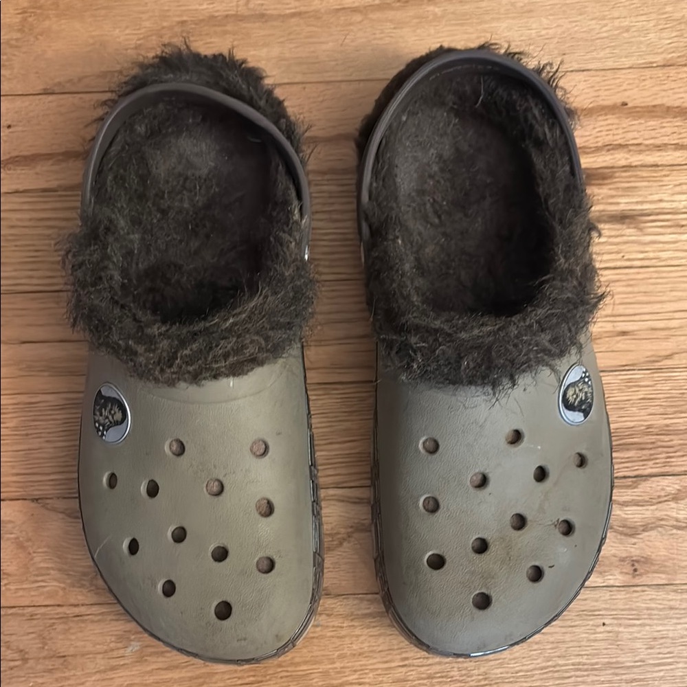 Mens Star Wars Chewbacca Crocs with Fuzzy Lining